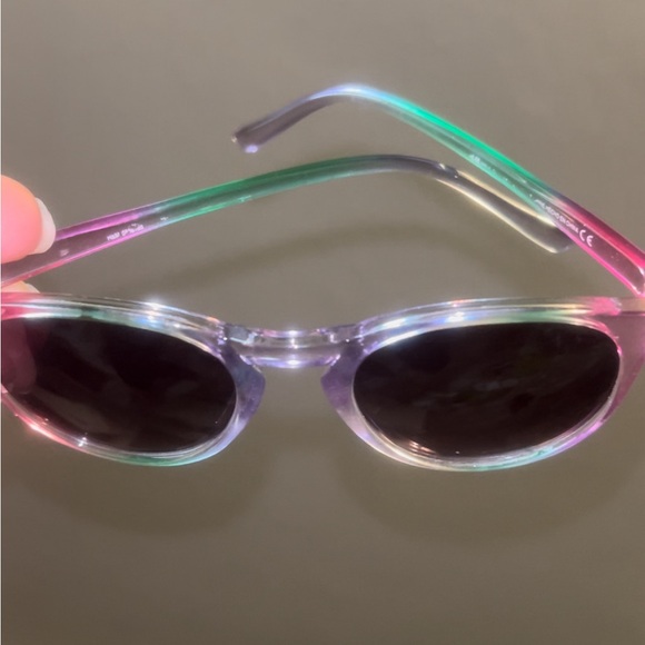 Girls Rainbow Clear Acrylic Sunglasses - Picture 4 of 5